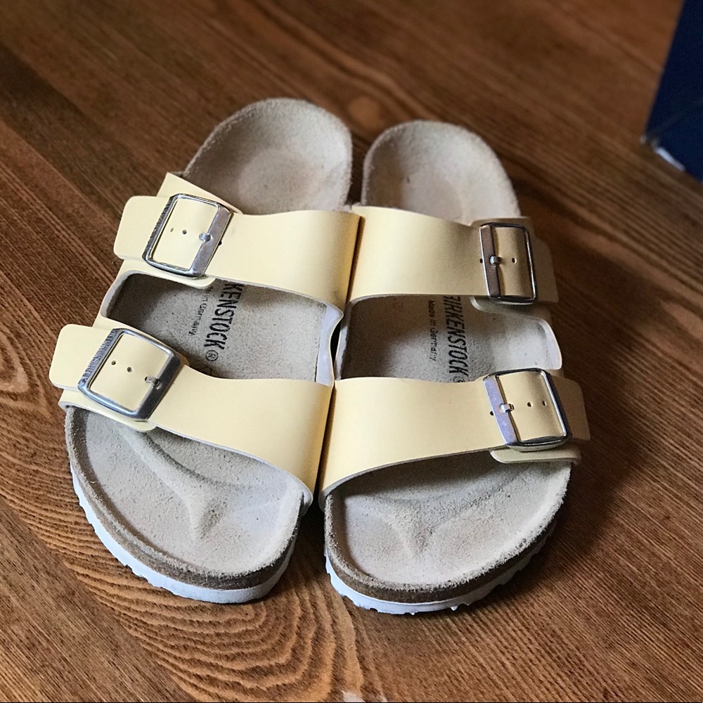 Light yellow Birkenstocks